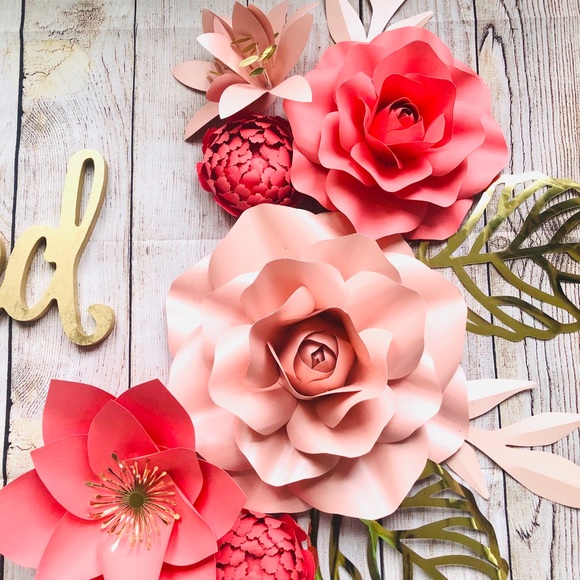 Paper Flower Set - Picture 5 of 10